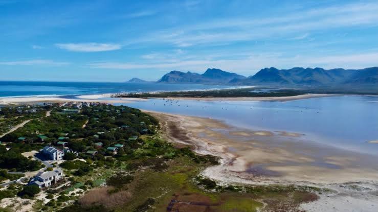 Fisherhaven Guest House Hermanus Exterior photo